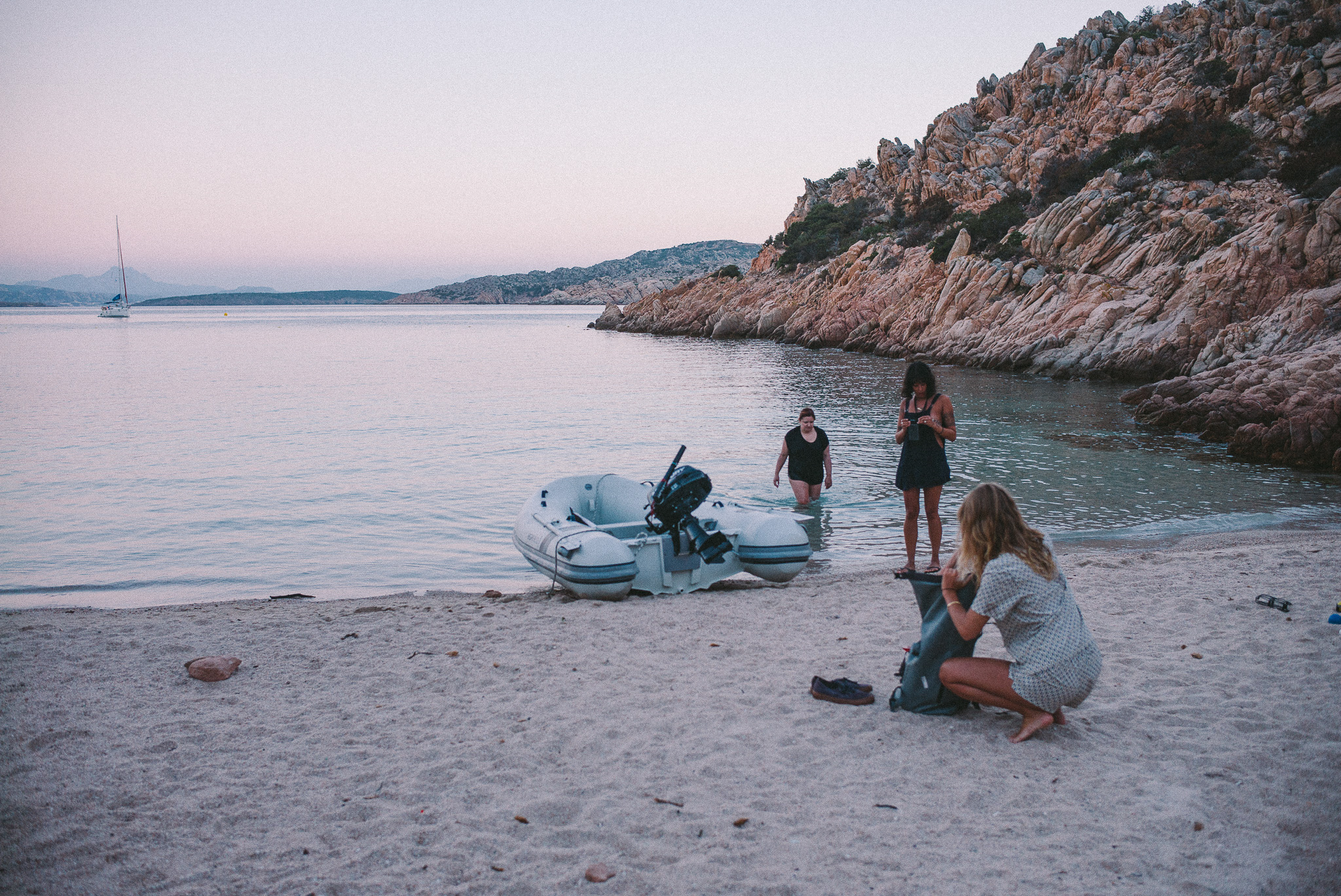 hollywood-stunt-driver-photographer-riley-harper-takes-a-look-at-sardinia